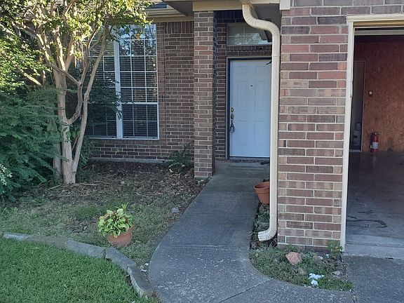 5th image of 1001 Brookhaven Dr
