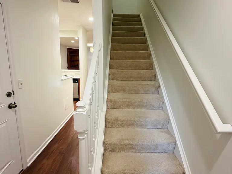4307 Spyglass Hl — Photo 10