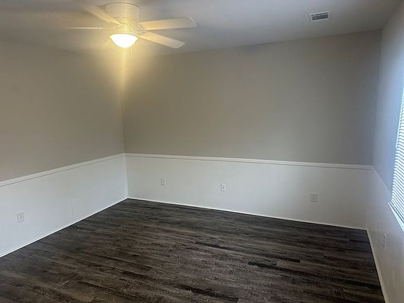 3rd image of 309 Reynolds Ave #7