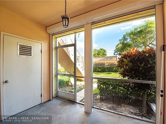 Screened Patio with storage