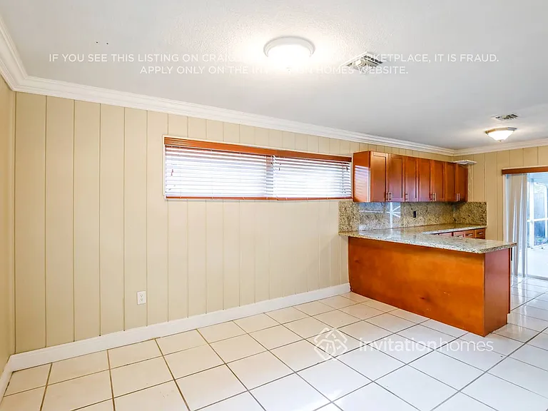 7957 Normandy St — Photo 5