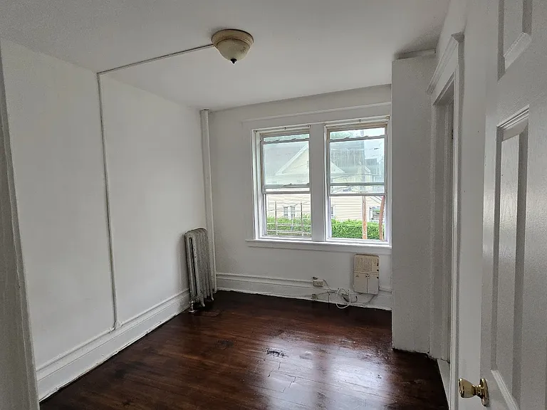 172 Winnikee Ave #3 — Photo 4