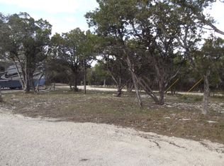 711 Derrick Dr, Spring Branch, TX 78070