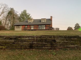 7146 Pine Needle Dr, Boones Mill, VA