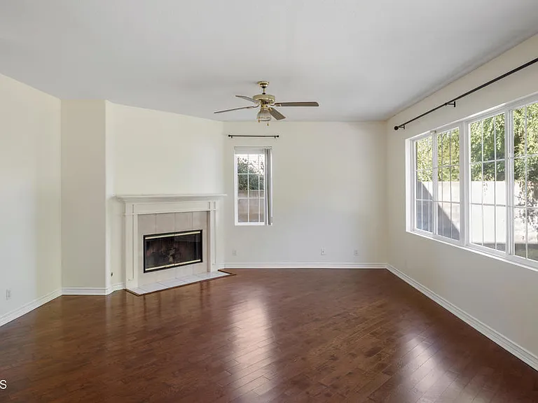 721 Owen Ct — Photo 10