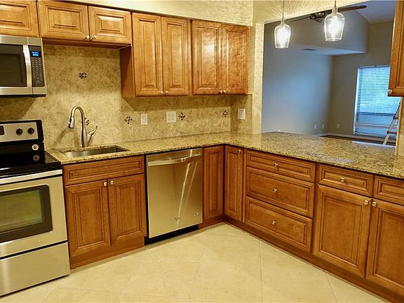 5th image of 3744 SW Quail Meadow Trl E Unit C