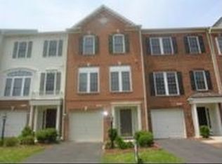 12749 Heron Ridge Dr, Fairfax, VA 22030