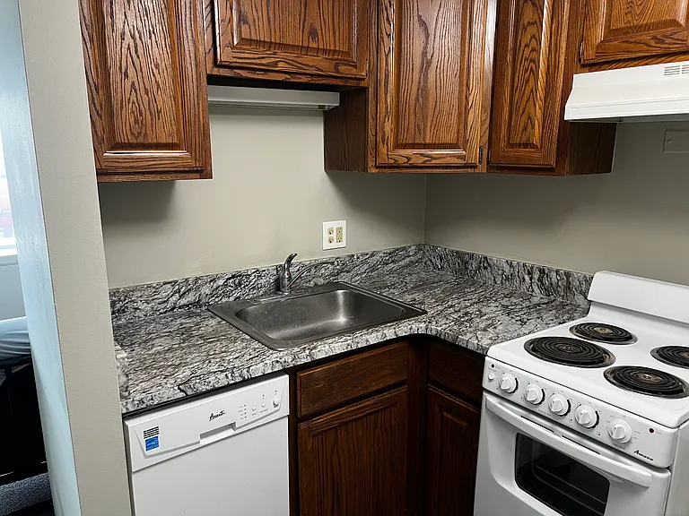 555 E William St #12E — Photo 3