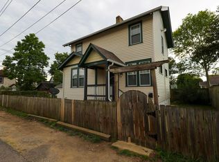 1081 Ann St, Columbus, OH 43206