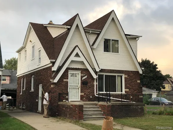 8151 Rolyat St, Detroit, MI 48234