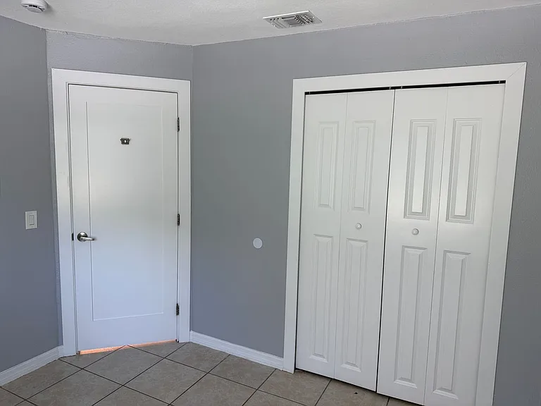 712 Parkwood Ave — Photo 9