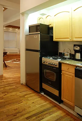 Rented by WAM Partners - William Moses Co. | media 54