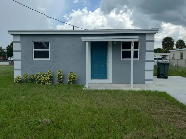 2505 Avenue L, Fort Pierce, FL 34947