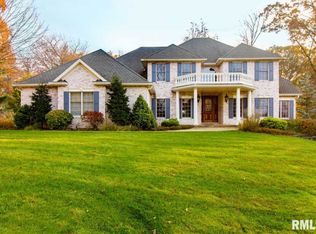2216 E Bishop Ave, Peoria, IL