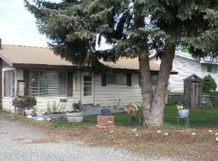 233 E 1st St, Tonasket, WA 98855