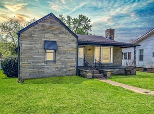 518 E 8th St, Manchester, OH 45144
