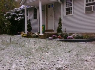 77 Noble Hill Rd, Oakdale, CT 06370