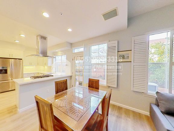 3rd image of 29 E Portola Ave