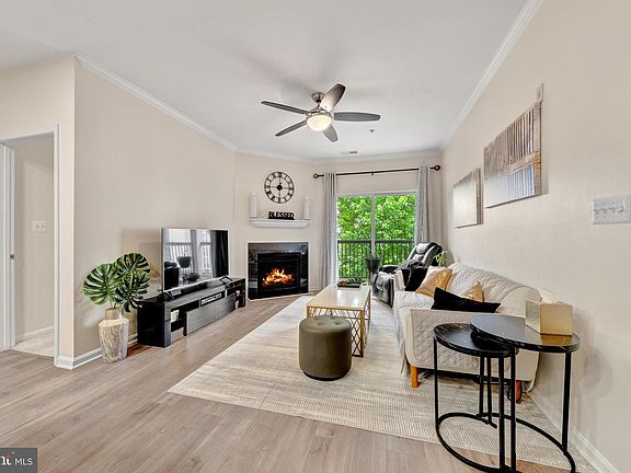 5th image of 5106 Travis Edward Way APT L