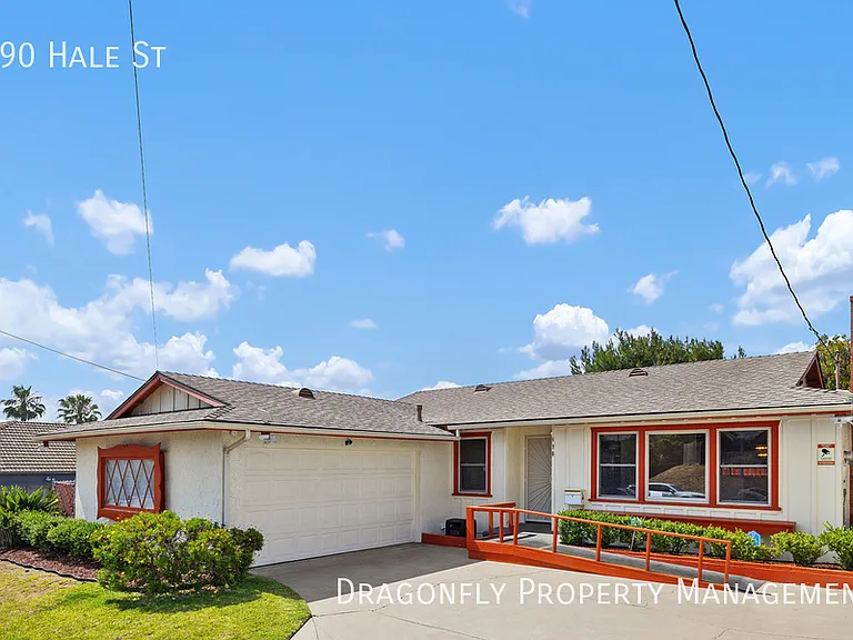 490 Hale St — Photo 3
