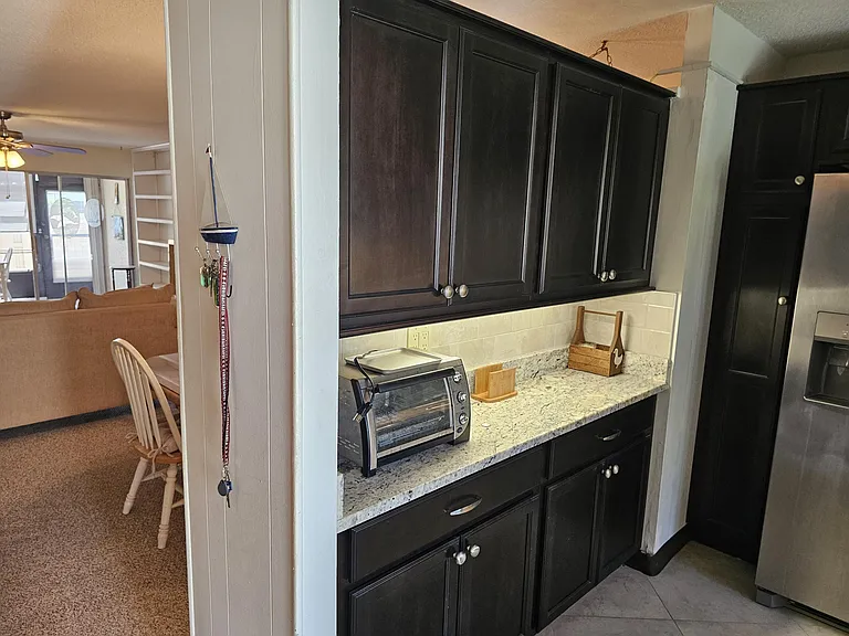 1500 NE 13th Ter #G6 — Photo 3