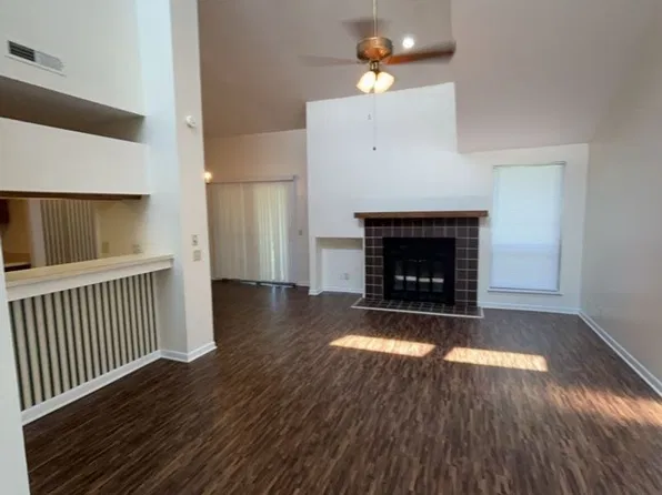 Creekwood Apartments