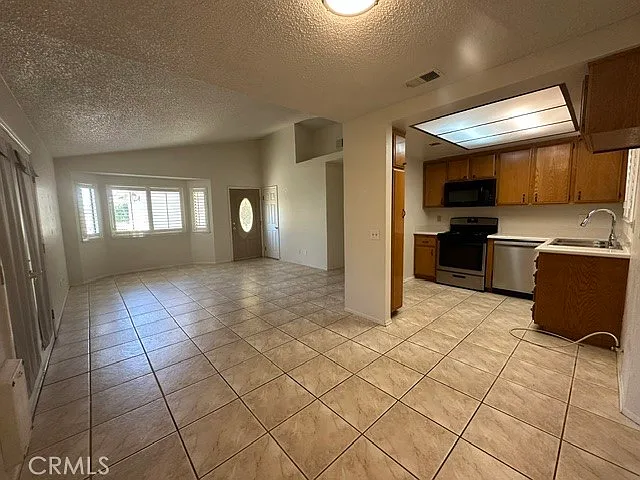 27878 Red Dawn Dr — Photo 7