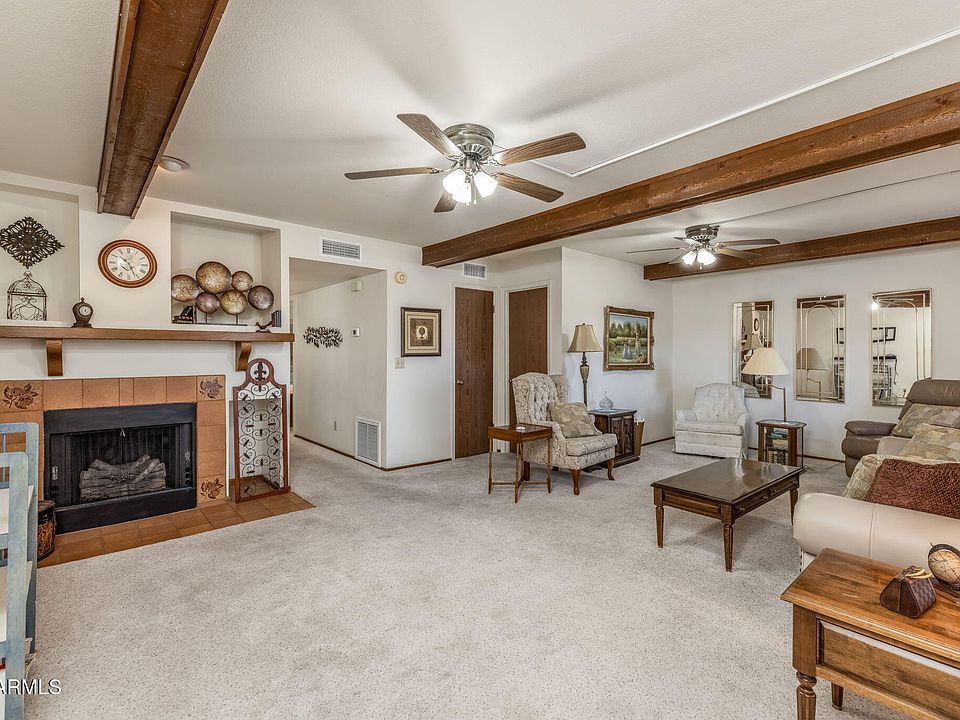 1st image of 455 S DELAWARE Drive #1