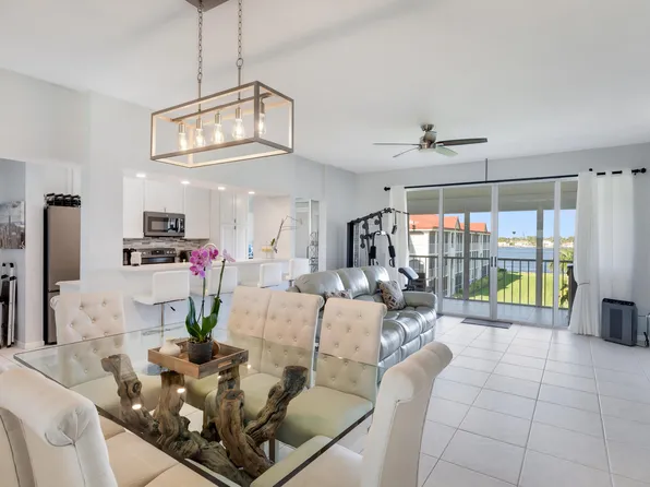 107 Half Moon Circle #C3, Hypoluxo, FL 33462