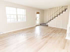 4598 Plaza Hills Ln, Hixson, TN