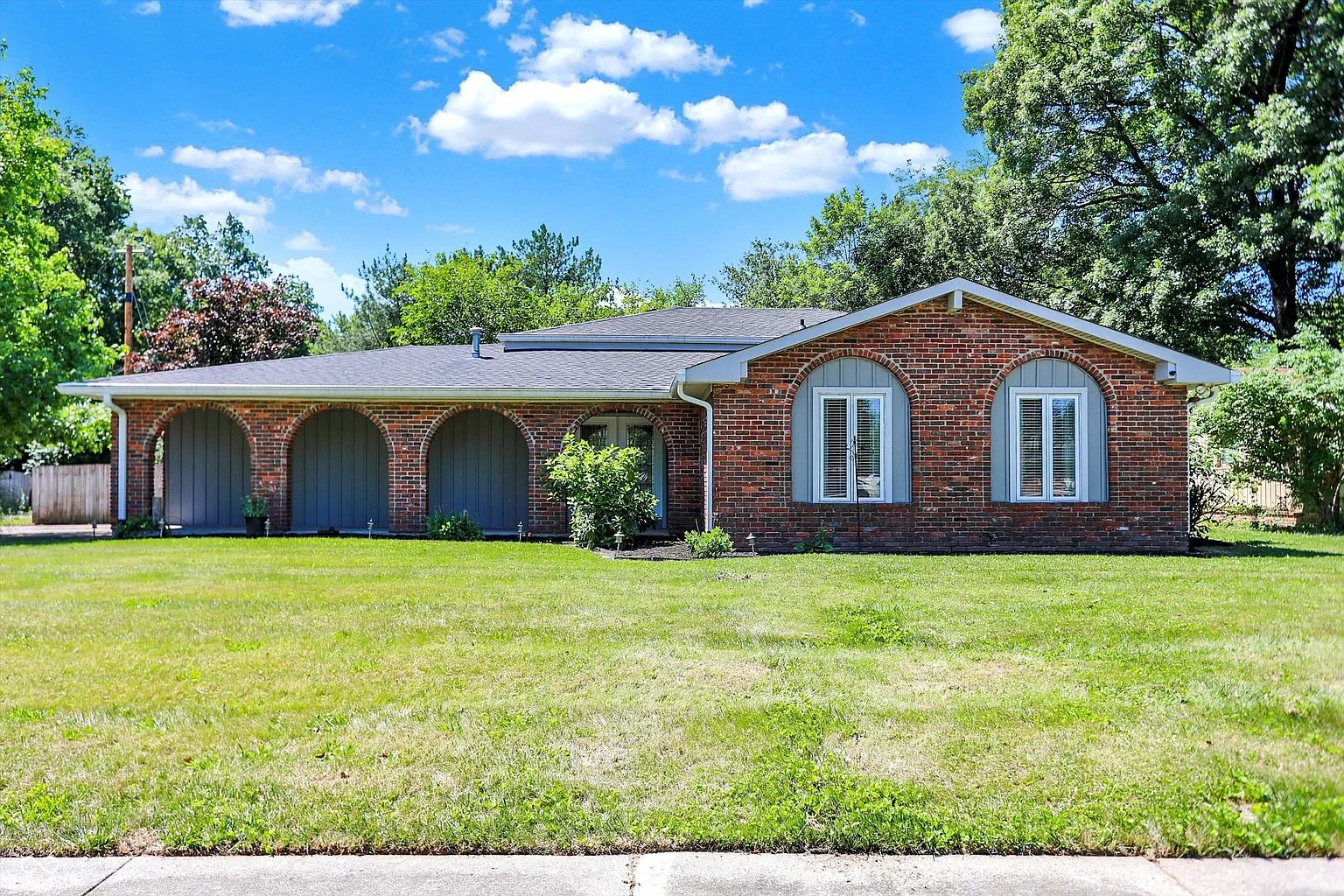 8502 Lockwood Ln photo 1
