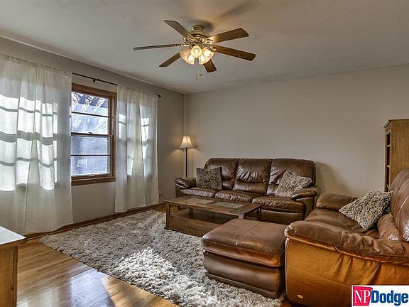 5th image of 11068 Oakbrook Dr