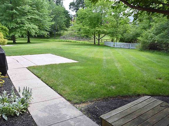 5th image of 3193 Taylor Creek Dr