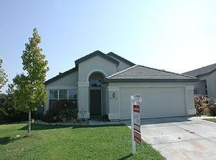 8711 Redwood Grove Way, Elk Grove, CA 95624