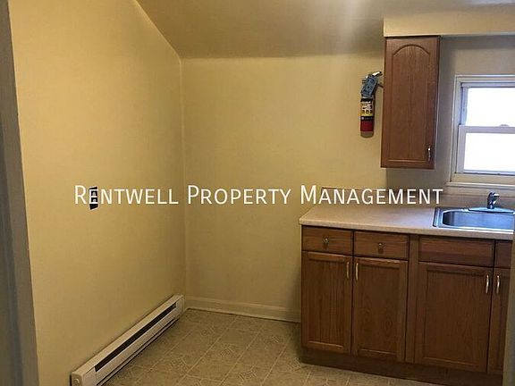 3rd image of 6900 Grand Ave APT 3D