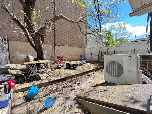 Rented by Doorway NYC, LLC | media 12