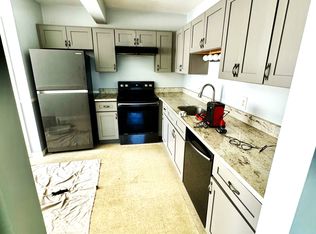 435 Granite St #2, Quincy, MA 02169
