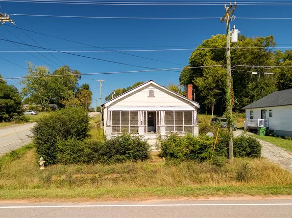 501 E South 2nd St, Seneca, SC 29678