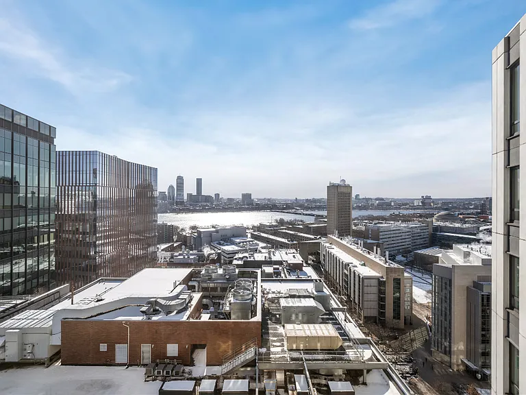 Proto Kendall Square — Photo 26