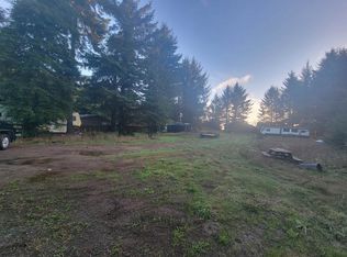 75 Embarcadero Dr, Crescent City, CA 95531