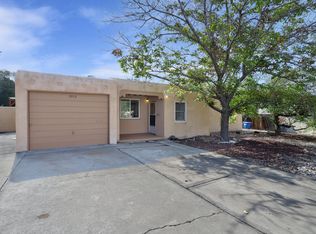3312 Mountain Rd NE, Albuquerque, NM 87106