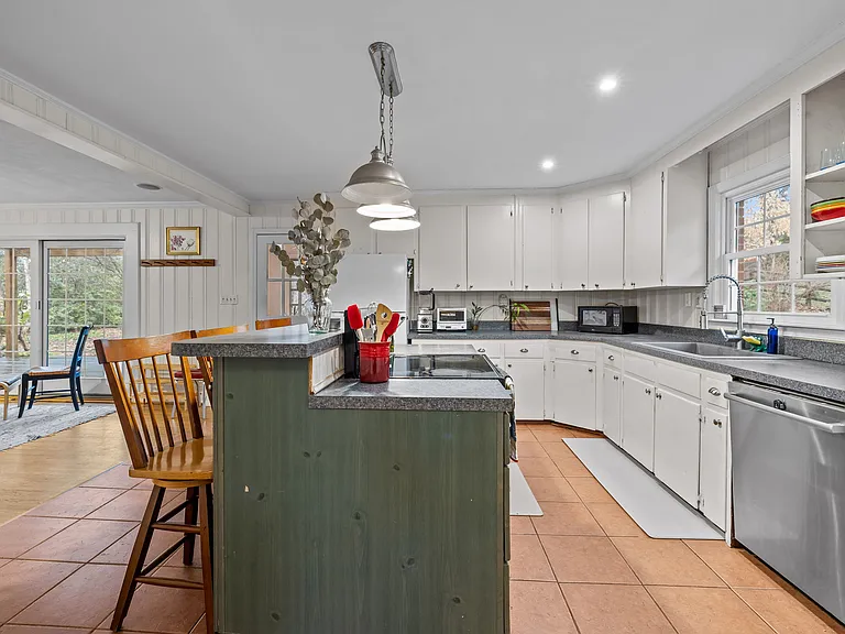 2726 Dunlavin Way — Photo 8