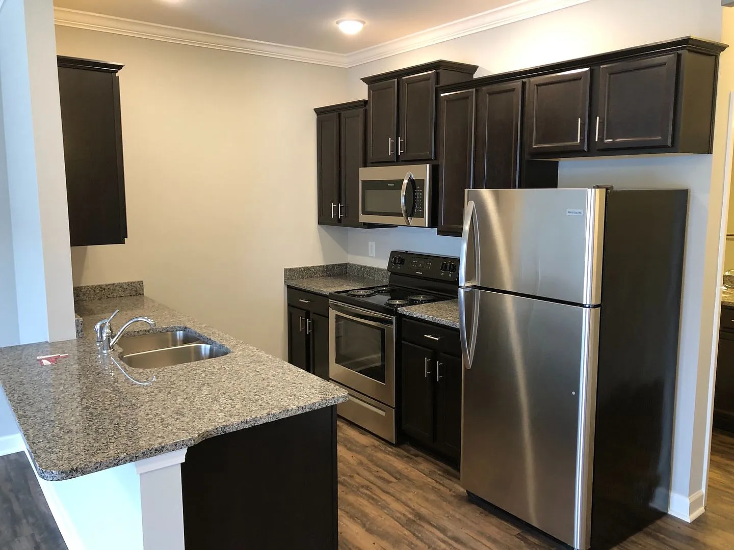1201 S Water - Kendra Place Apartments — Photo 3