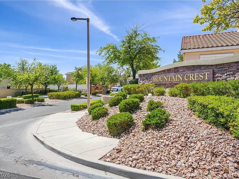 10137 Snow Crest Pl — Photo 41