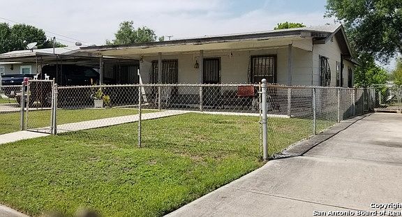2nd image of 755 Menefee Blvd