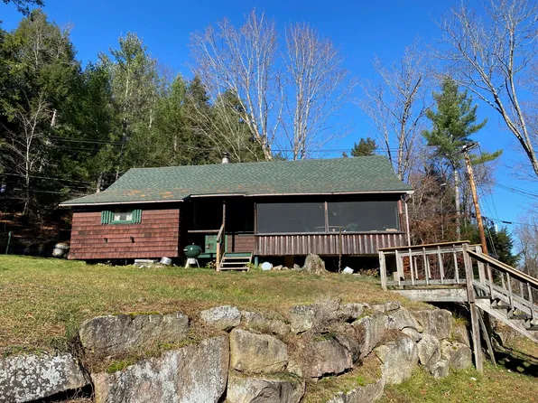 558 Antlers Rd, Raquette Lake, NY 13436