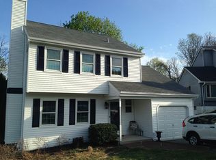 1136 Delaware Ln, Downingtown, PA 19335