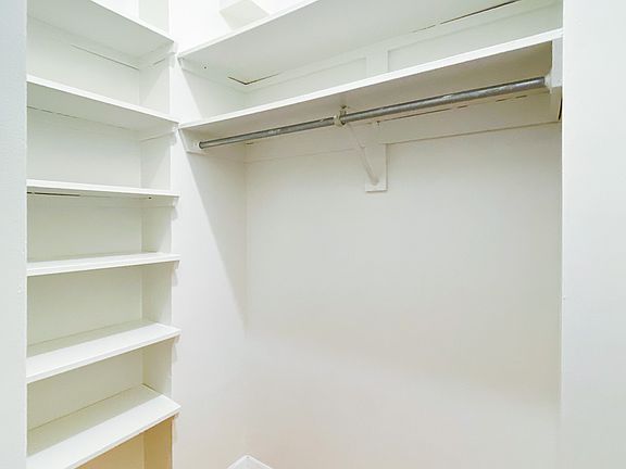 4th image of 29 Avenue B APT 3G