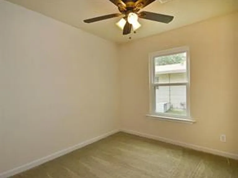 5333 Westminster Dr — Photo 22