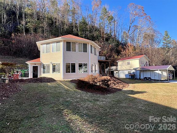 5th image of 214 Locust Cove Rd